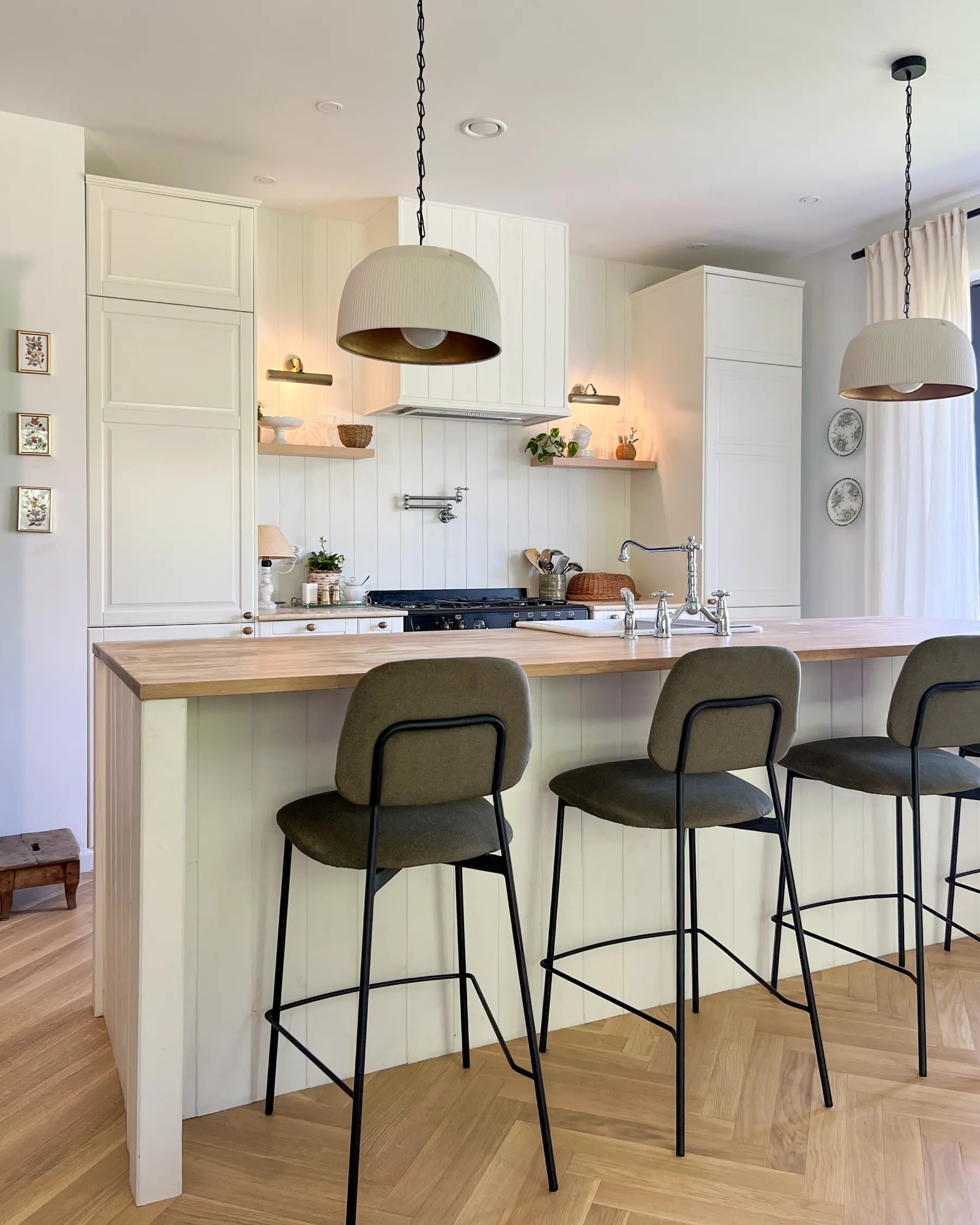 Set of 2 Bar Chairs DUETTE Velvet Olive Green