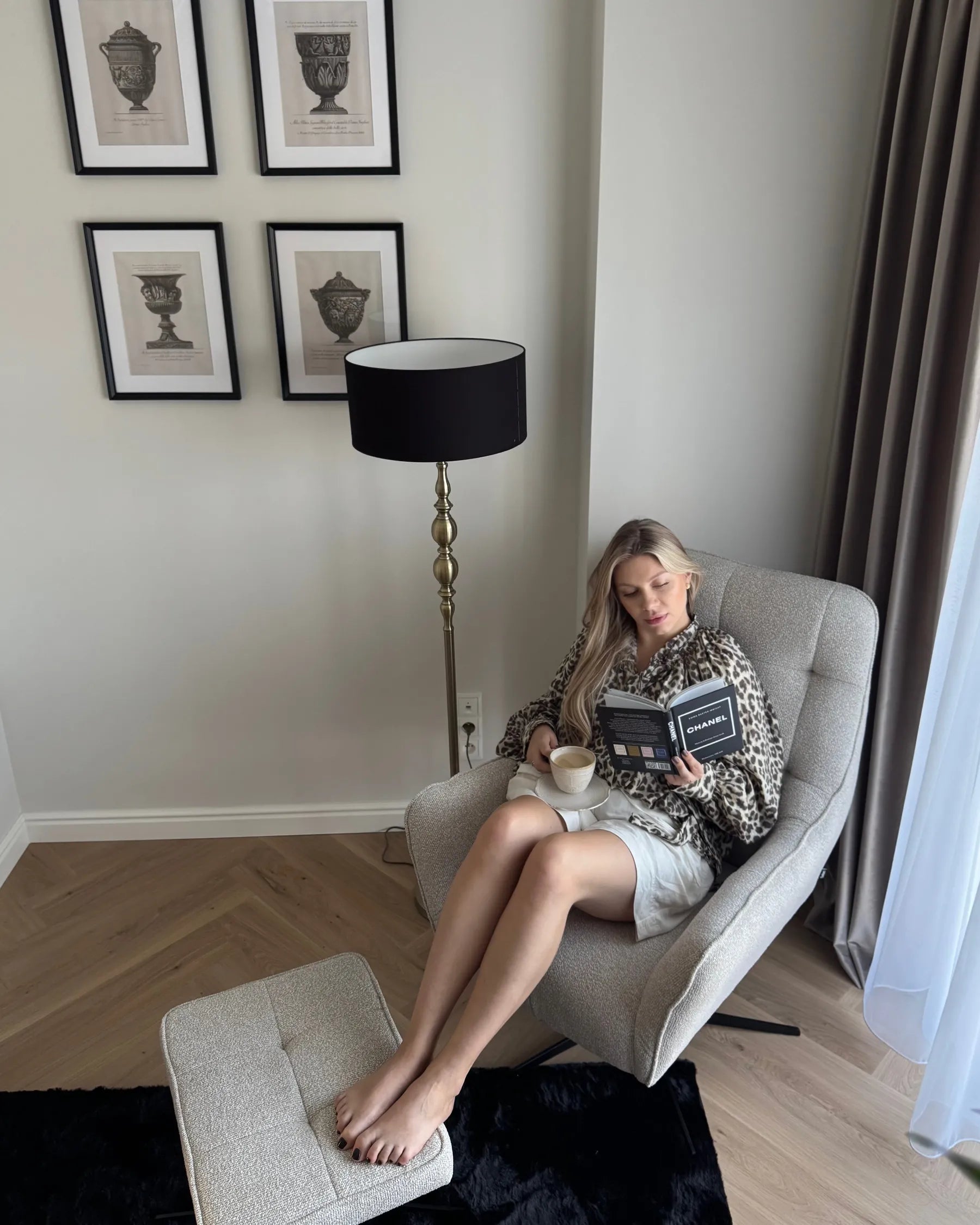 Swivel Armchair MOLLE II with Footstool Fabric Light Beige