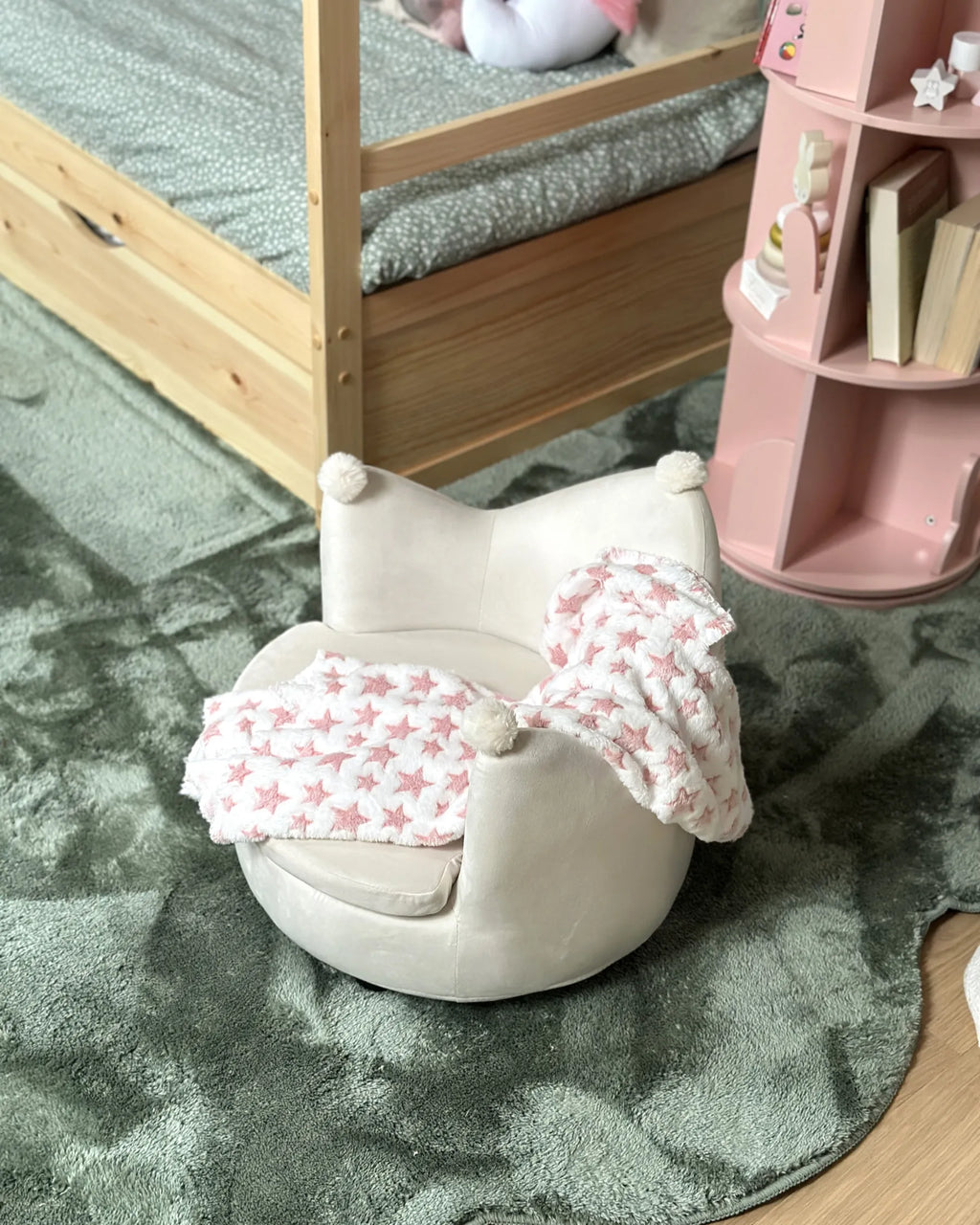Kids Armchair Crown VEGA Velvet Light Beige