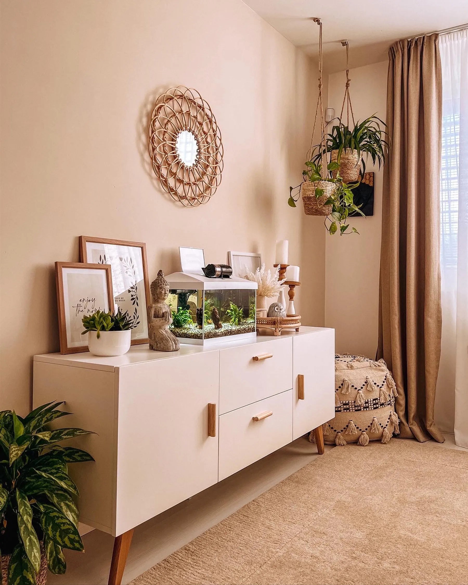 2 Door Sideboard MEET White