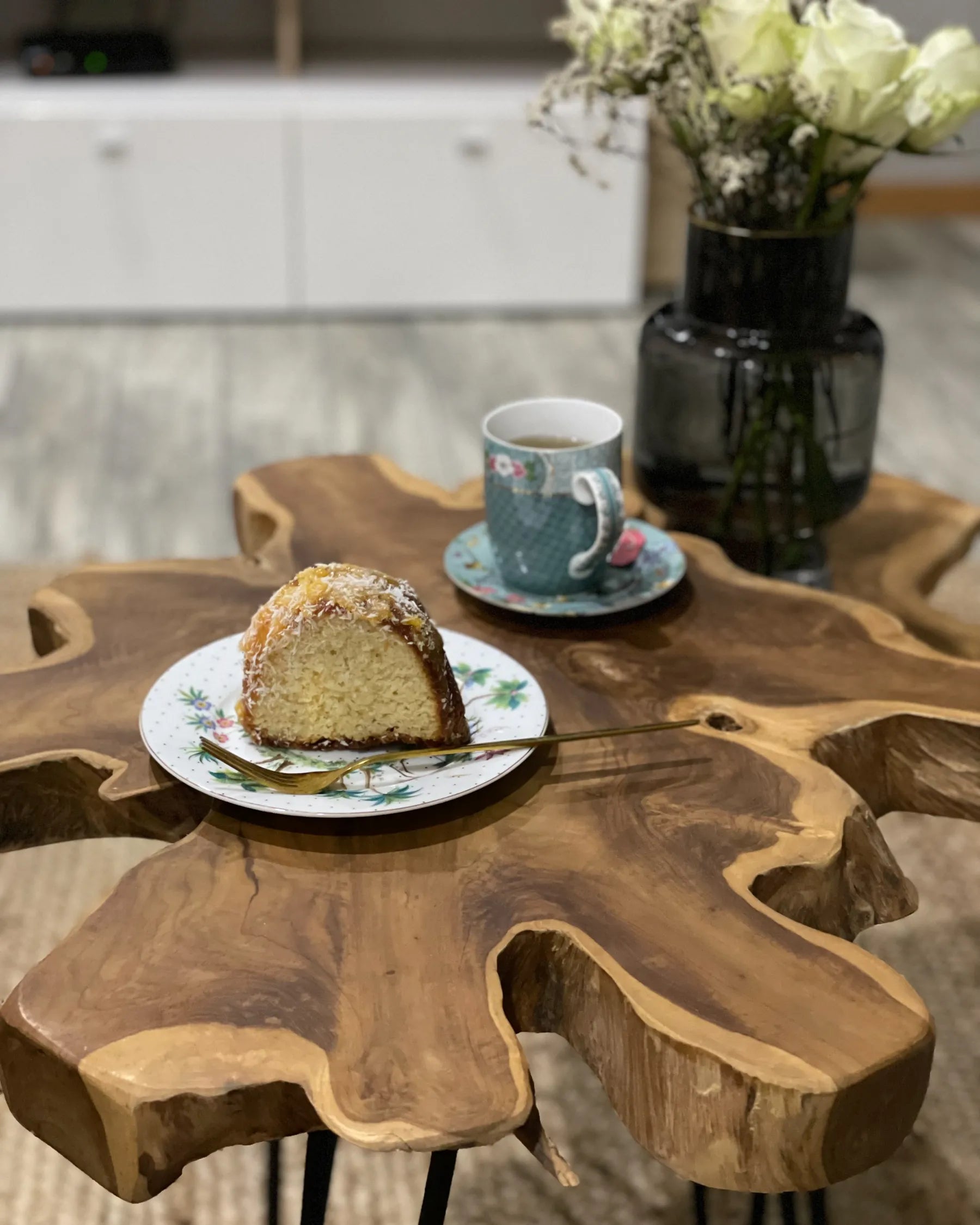 Set of 2 Side Tables CAMROSE Teak Wood Dark Brown