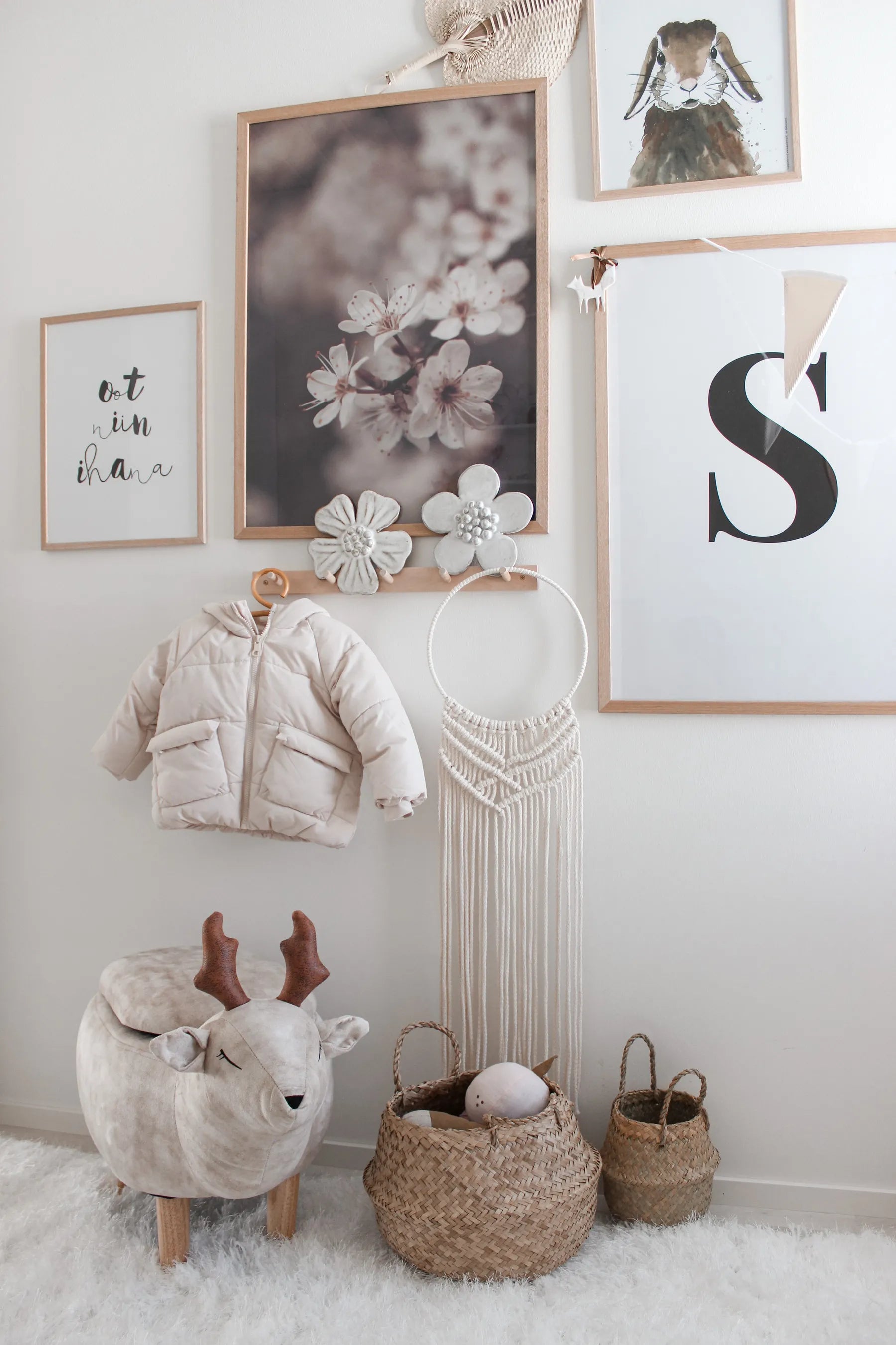 Storage Animal Stool REINDEER Fabric Beige