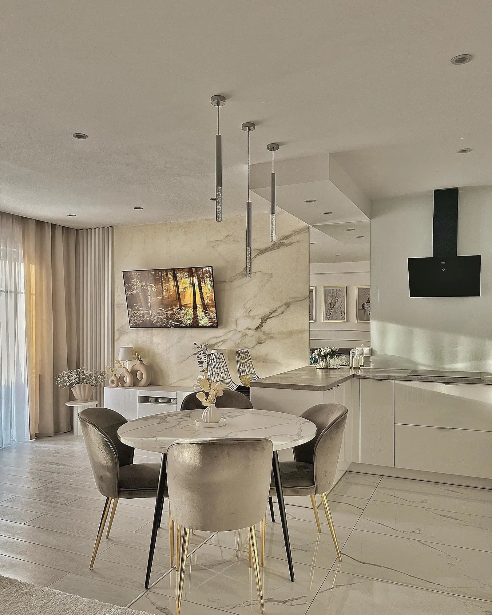 Dining Table ODEON White Marble 120 cm 120 cm