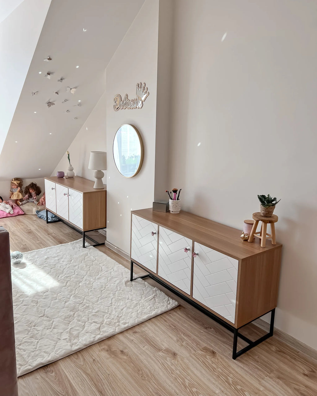 Cabinet NUEVA Light Brown/ White