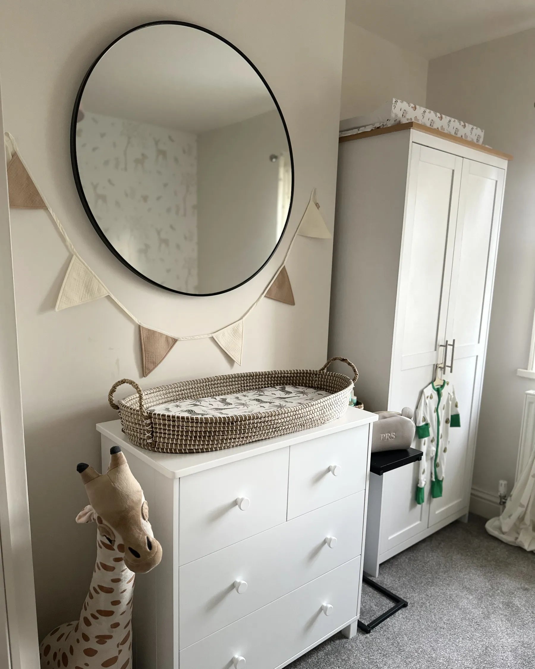 Wardrobe SELLIN White