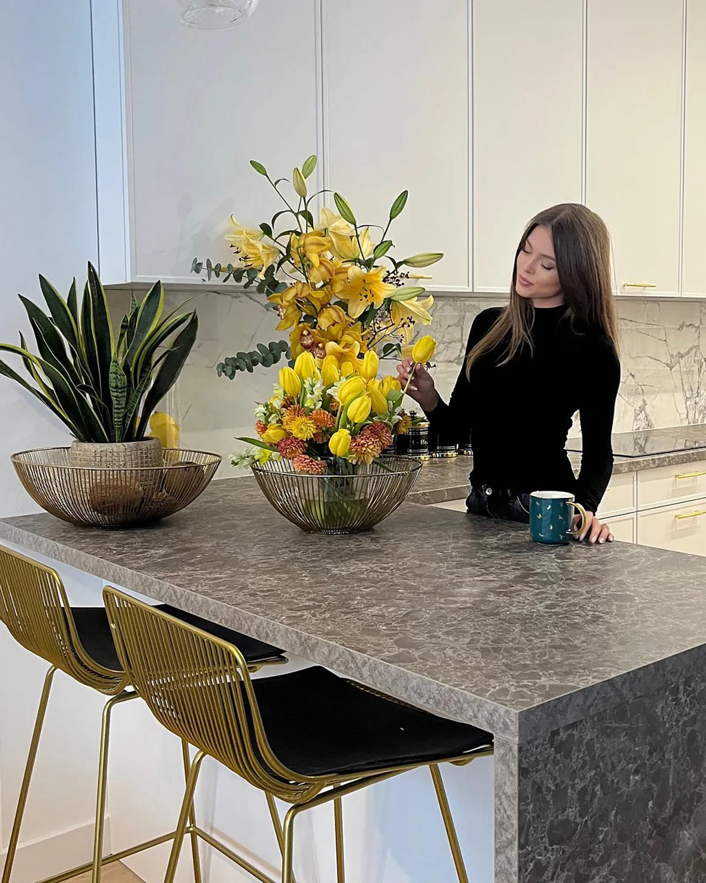 Set of 2 Bar Chairs FREDONIA Metal Gold