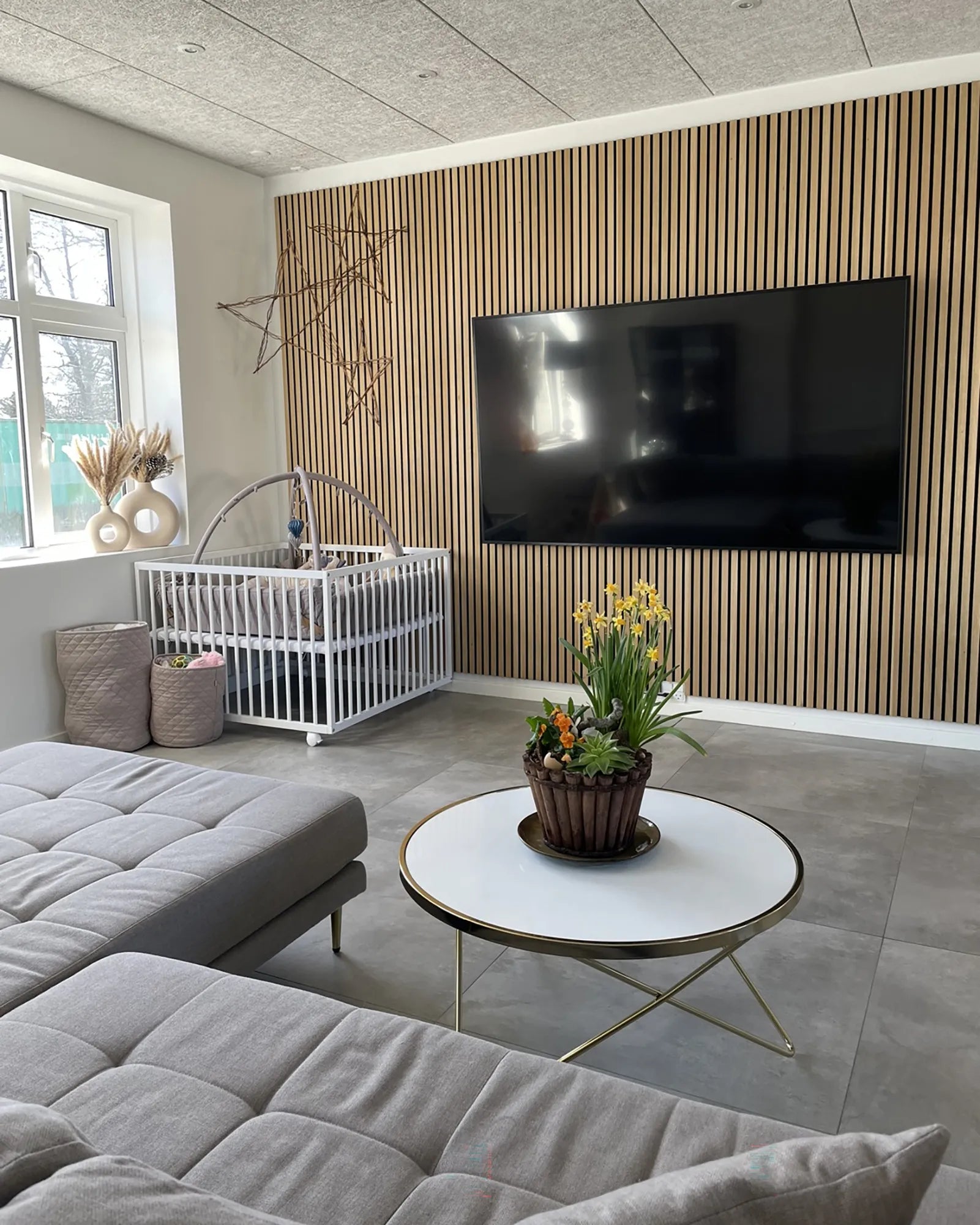 Coffee Table MERIDIAN Tempered Glass White/ Gold