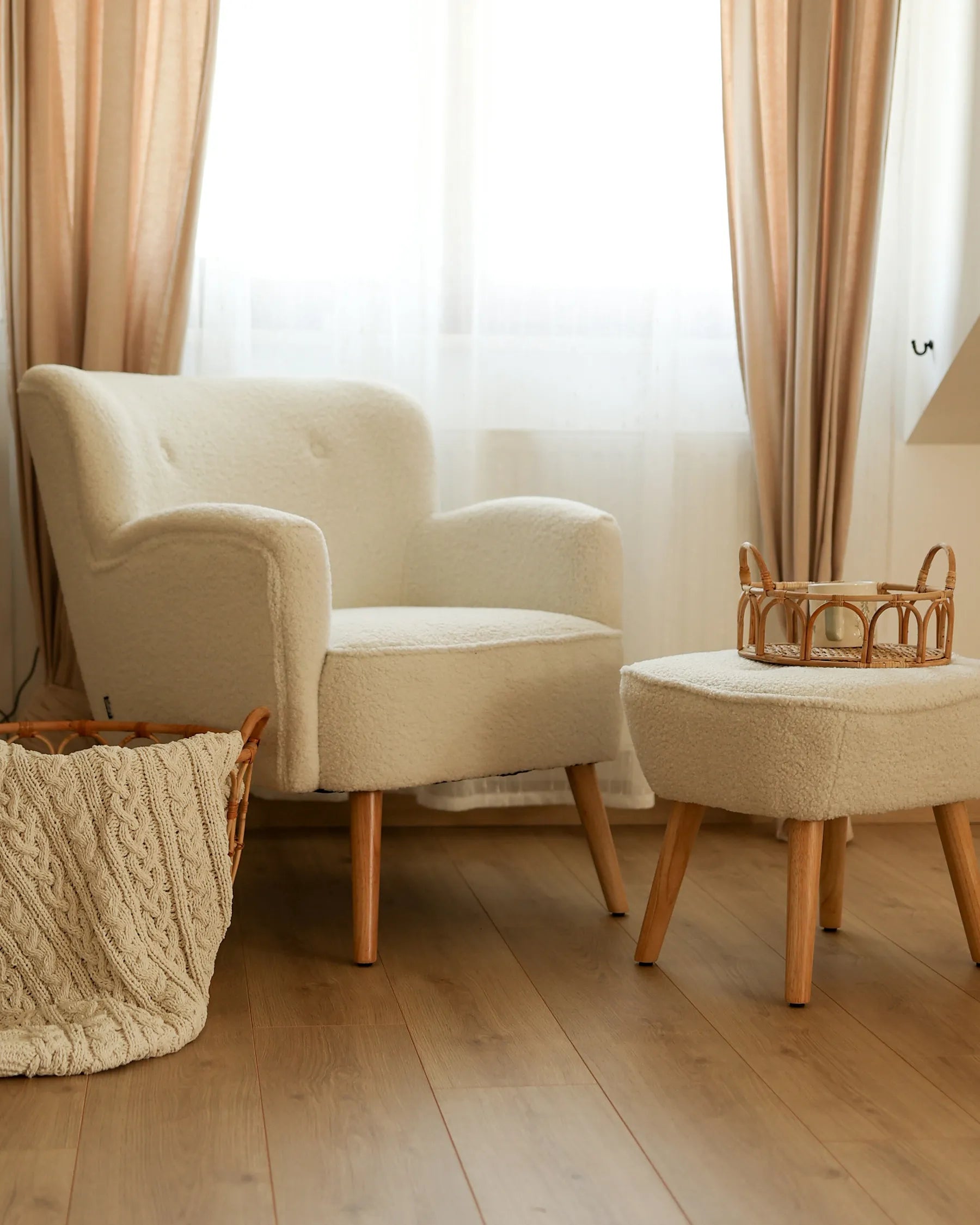 Armchair TUMBA with Footstool Boucle White