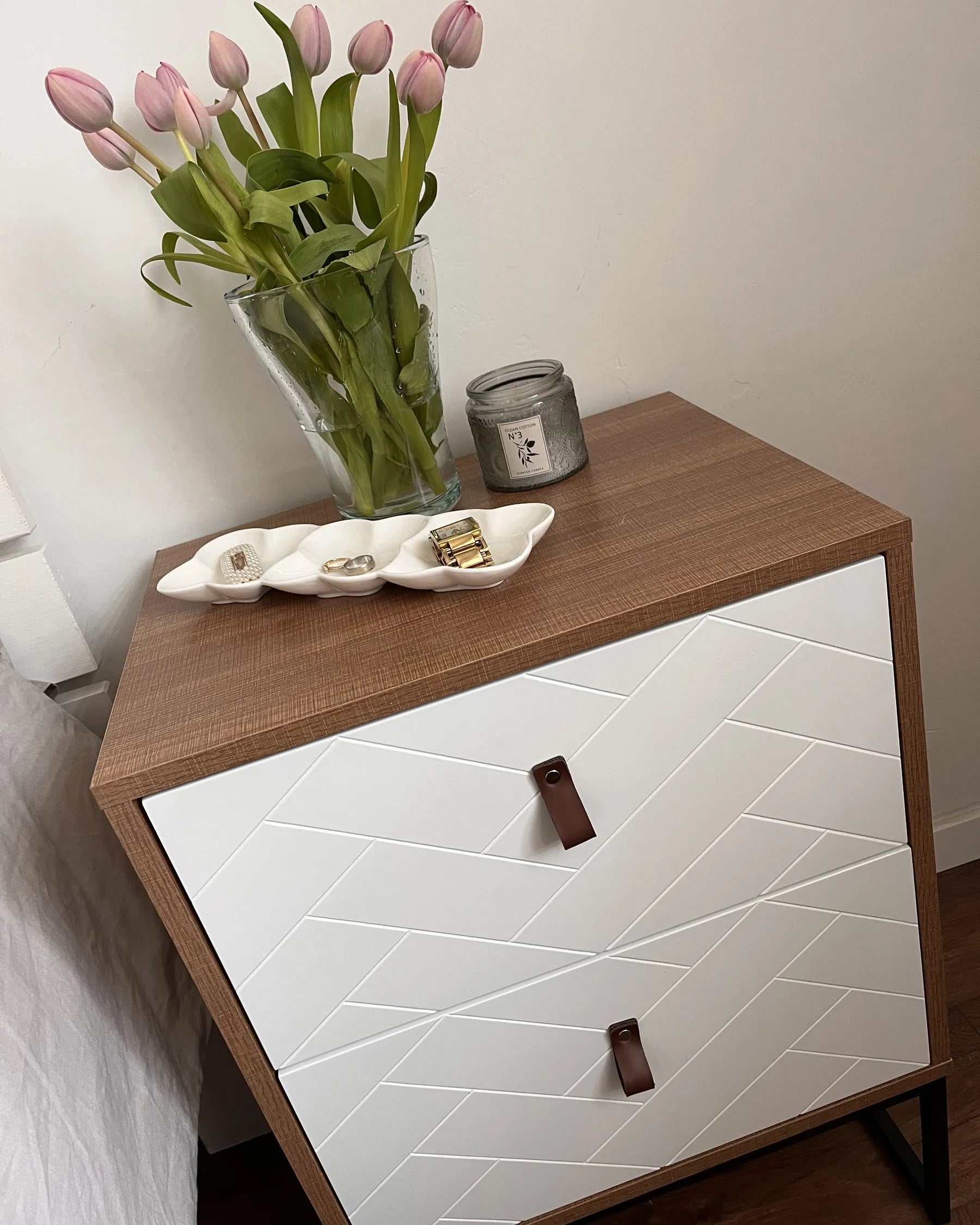 2 Drawer Bedside Table NUEVA Dark Brown/ White