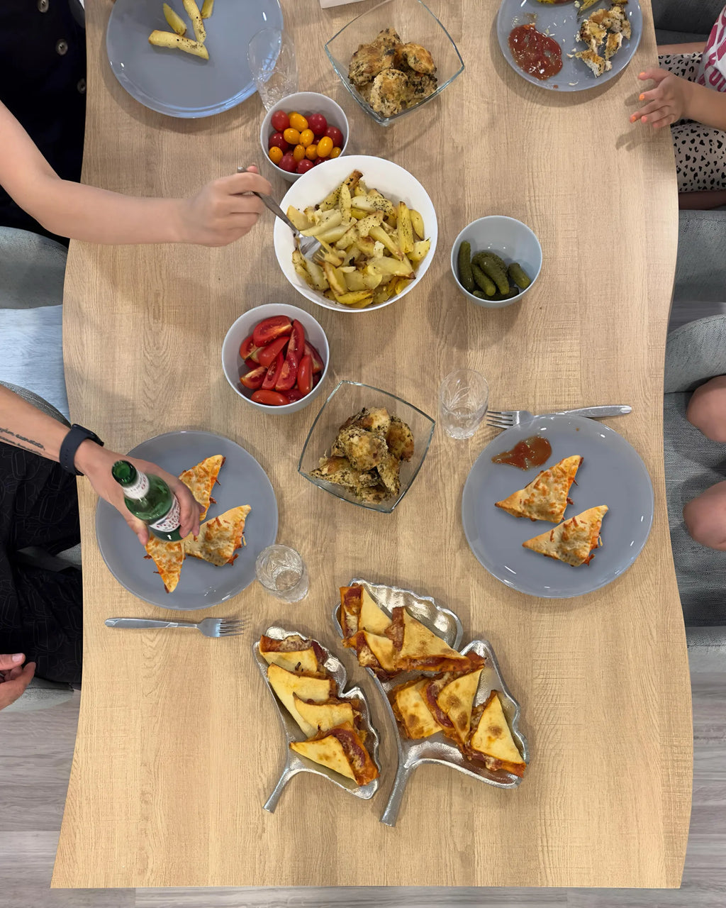 Dining Table Light Brown 180 cm 90 cm