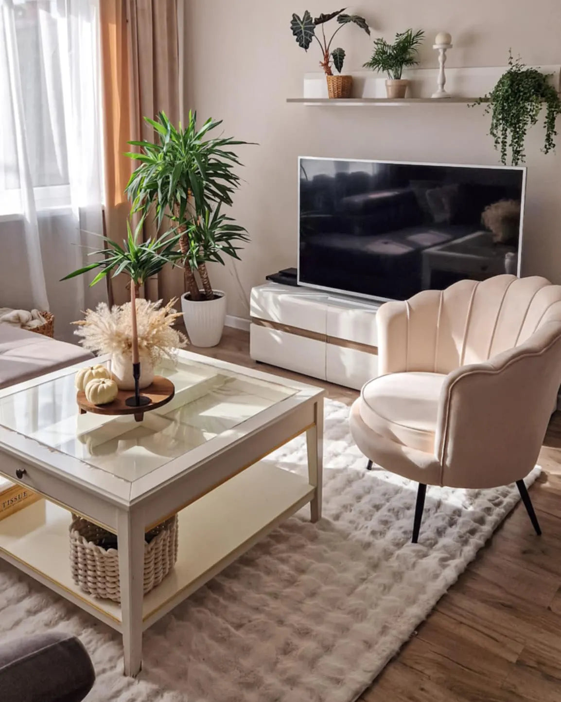 Armchair LOVIKKA Velvet Off-White