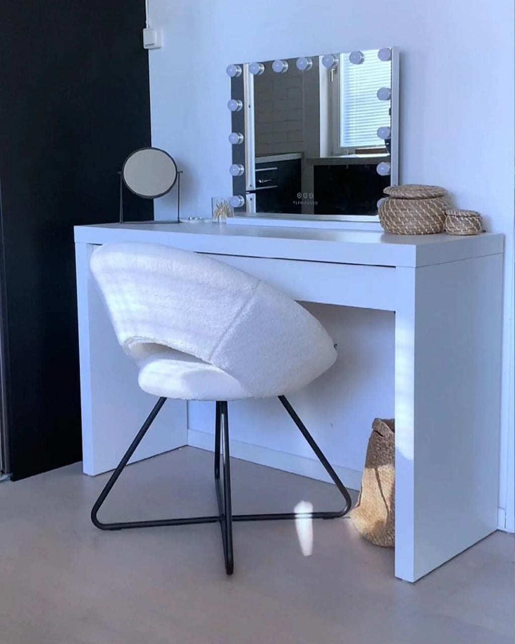 Dining Chair Boucle White