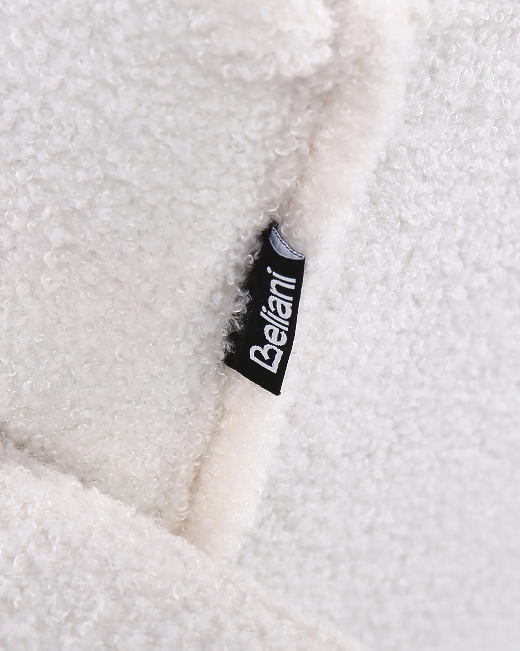 Armchair ALNES Boucle White