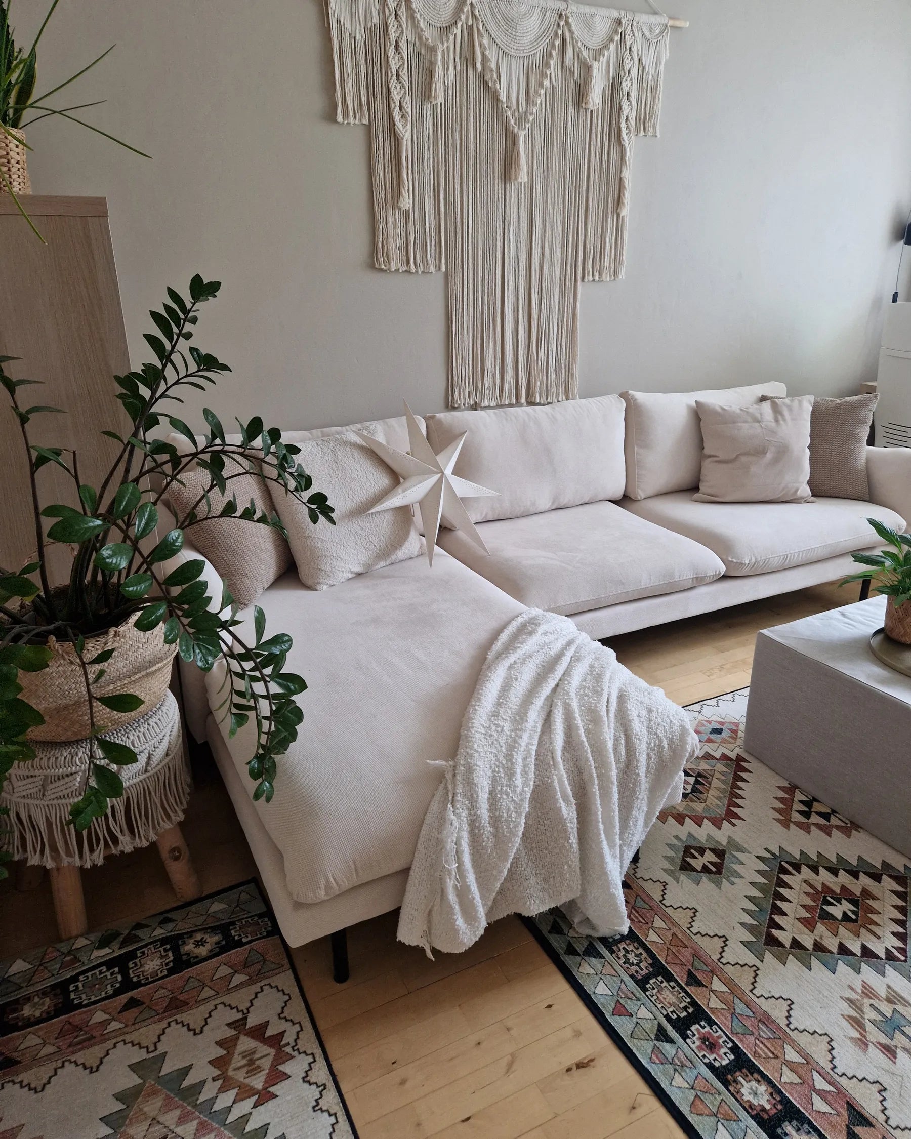 Corner Sofa 4 Seater VINTERBRO Velvet Light Beige Right Hand