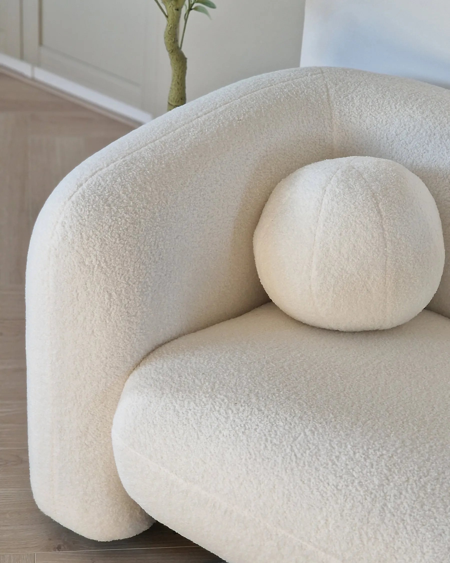 Armchair LEIREN Boucle White