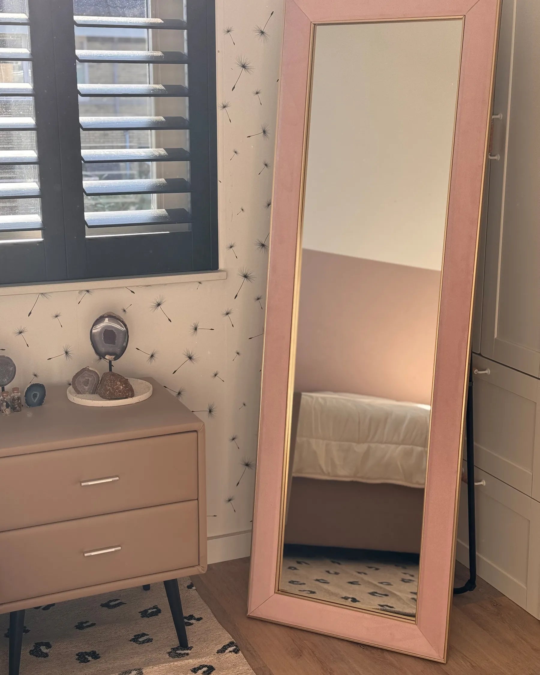 2 Drawer Bedside Table ESSONNE Faux Leather Beige