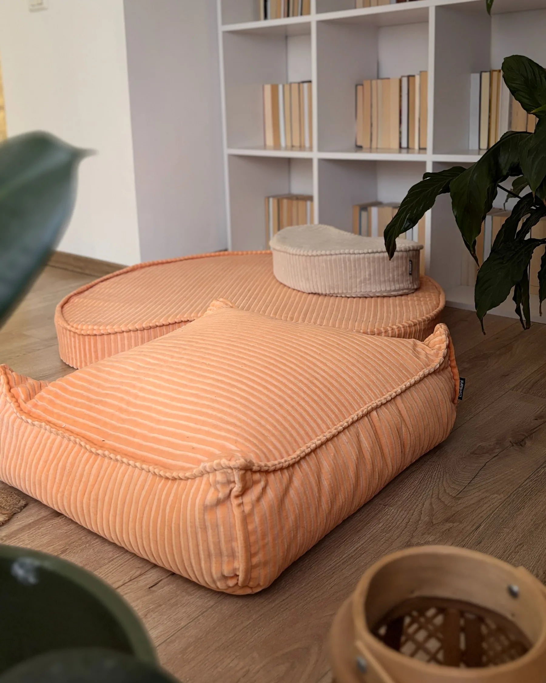 Pouffe ALLOZAI Velvet Peach Pink