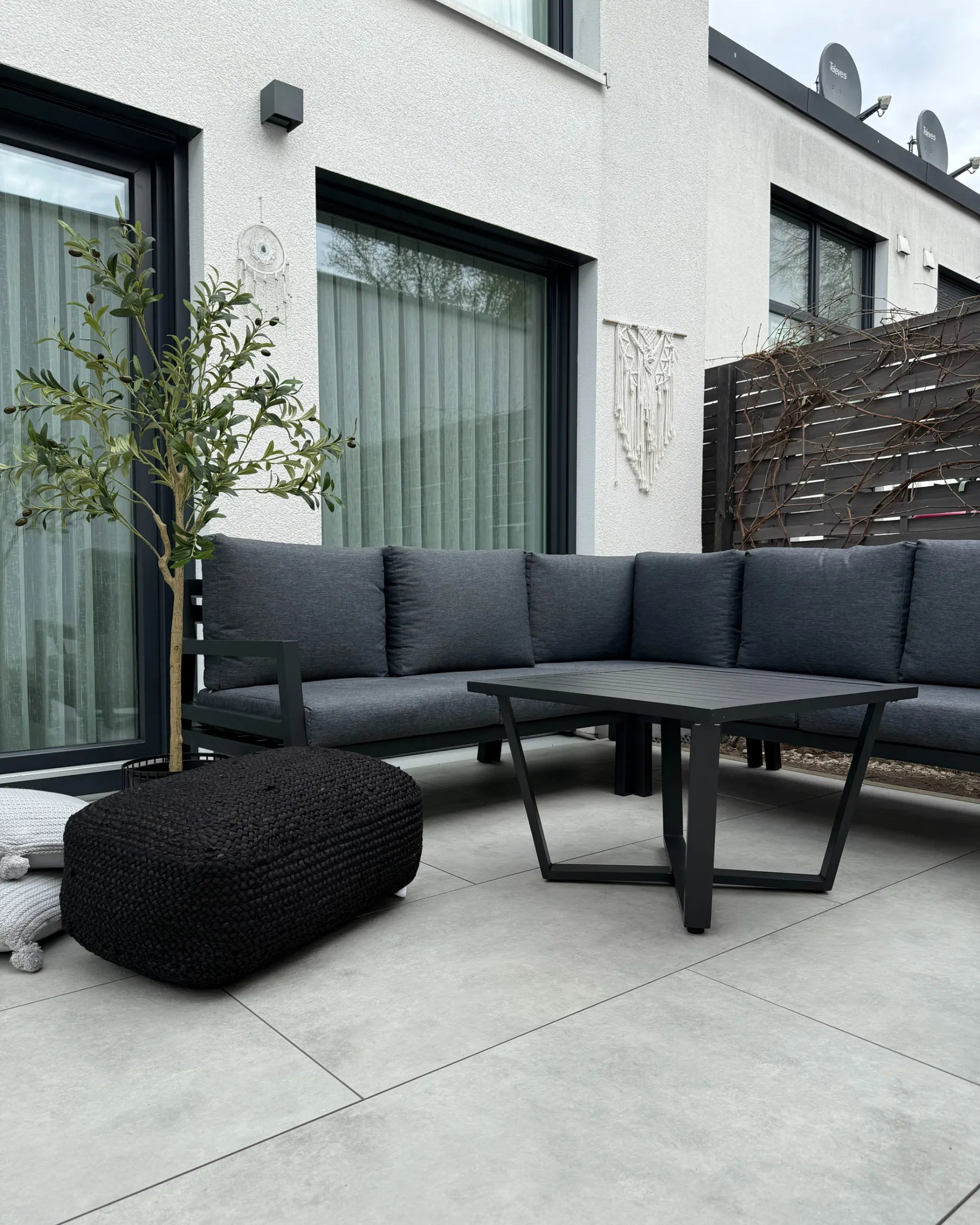 Pouffe ISARDA Jute Black